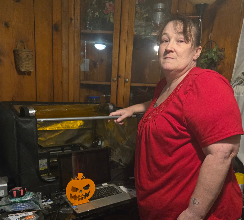 From a Facebook Video to Meaningful Creations: Janie’s Journey with the Ray5 20W