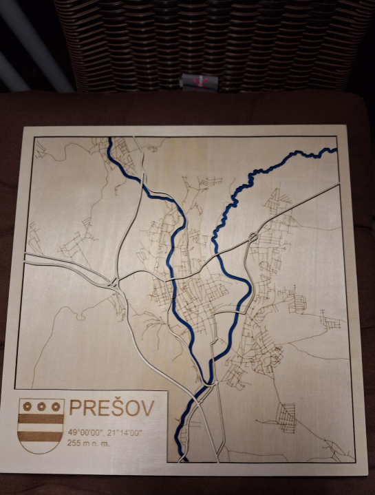 From GIS Maps to Wooden Art: Kristián’s Journey with the Longer Ray5 10W